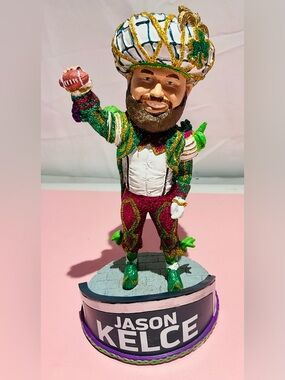 Jason Kelce Bobblehead Superbowl 52 LII Champs Mummers FOCO Philadelphia Eagles